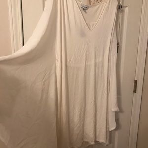 Bebe chiffon dress